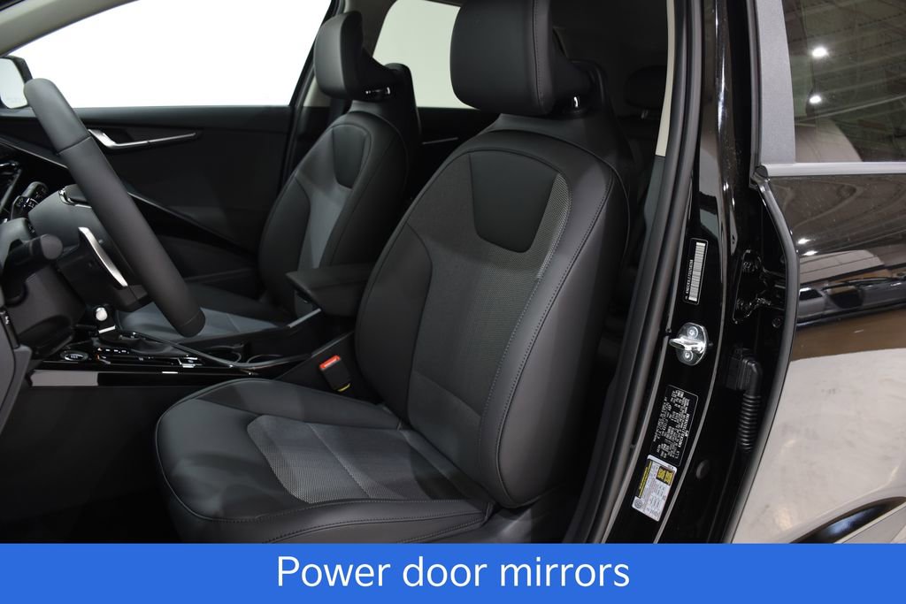 New 2025 Kia Niro EX image 21