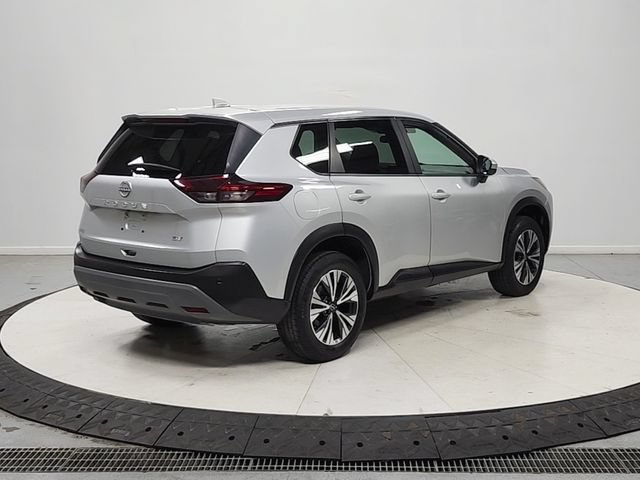 Used 2023 Nissan Rogue SV FWD image 8