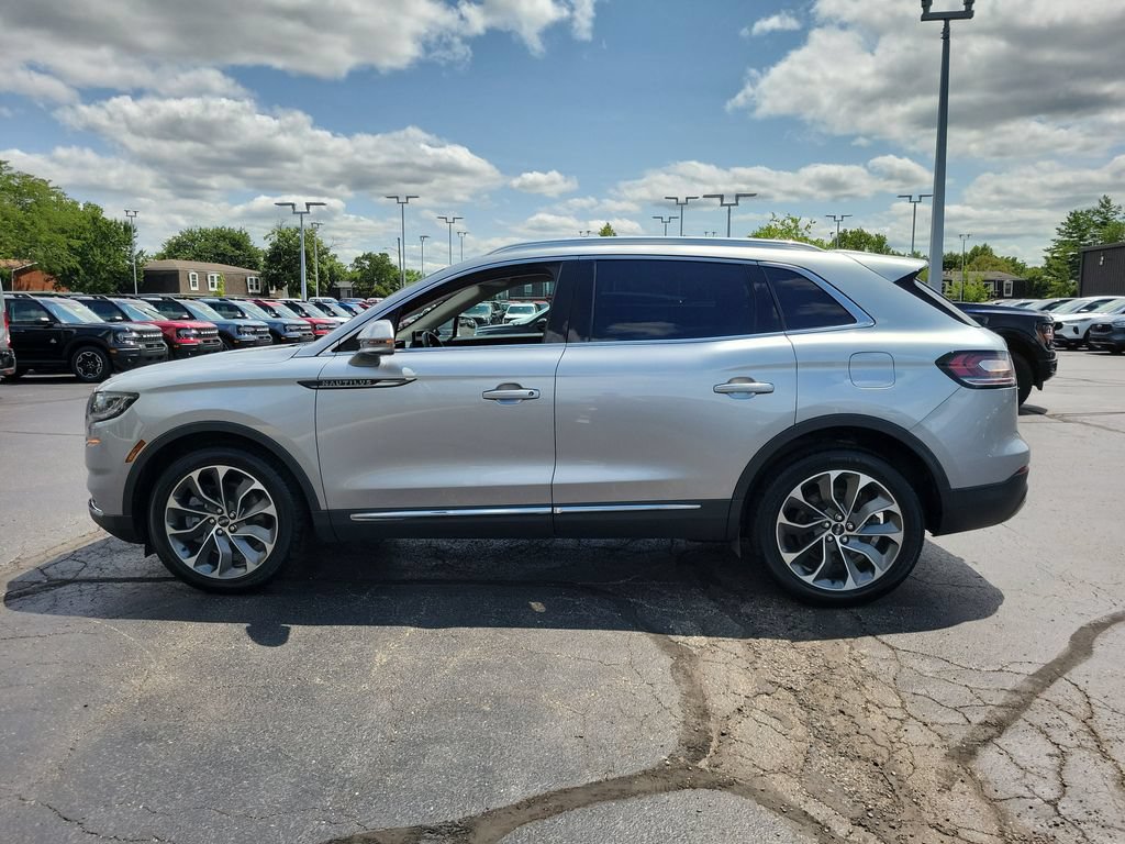 Certified 2023 Lincoln Nautilus Reserve w/ Class II Trailer Tow Package AWD/4WD image 7