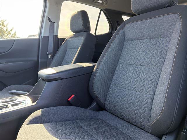 Used 2023 Chevrolet Equinox LT image 36