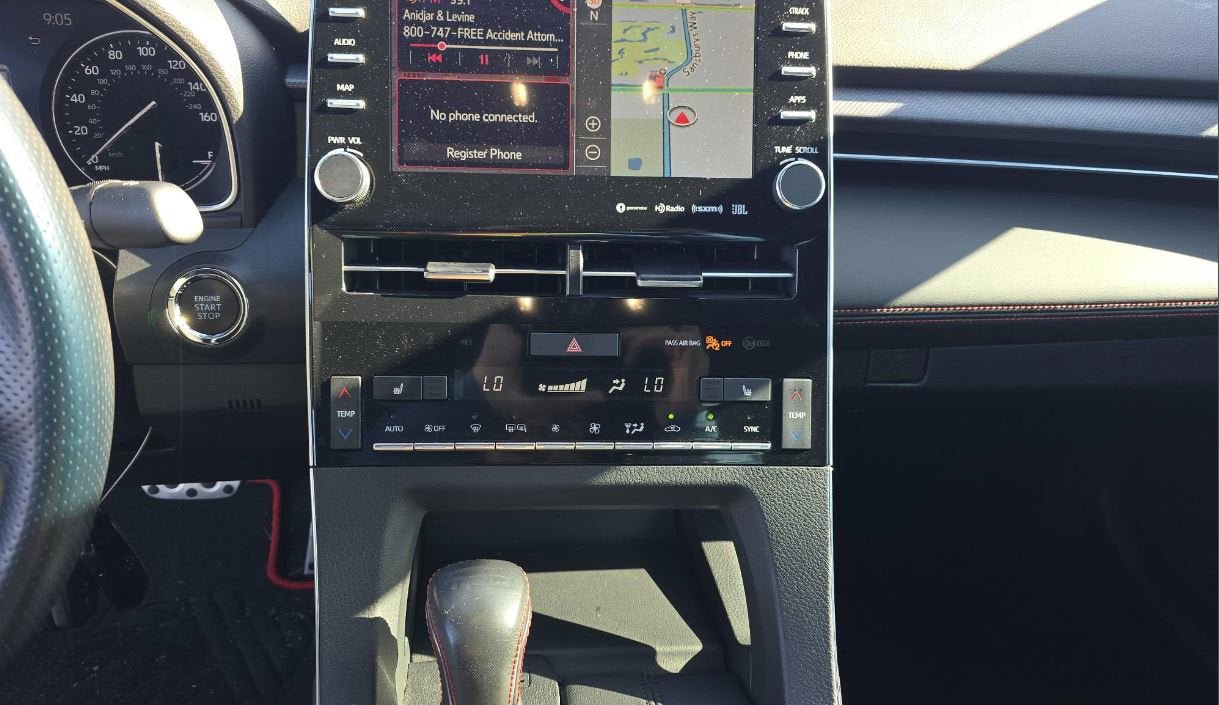 Used 2021 Toyota Avalon TRD FWD image 10