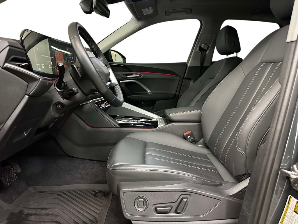 Used 2025 Audi Q5 Premium w/ Convenience Package AWD/4WD image 7