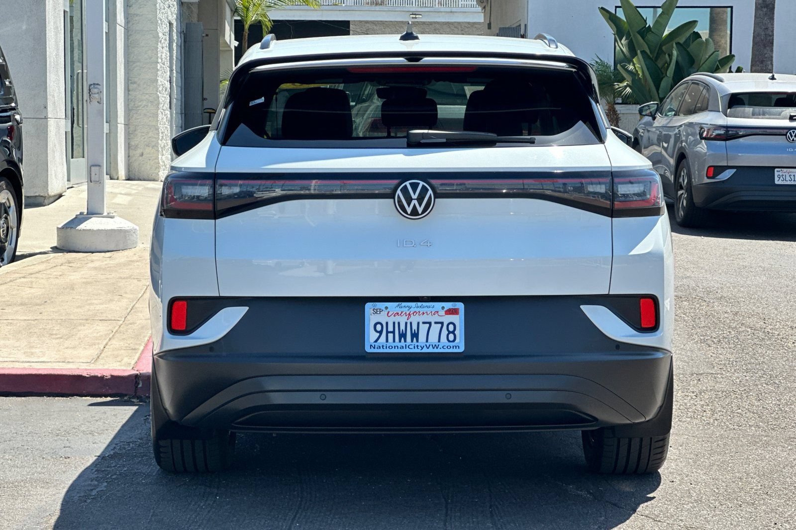 Used 2023 Volkswagen ID.4 Pro RWD image 5