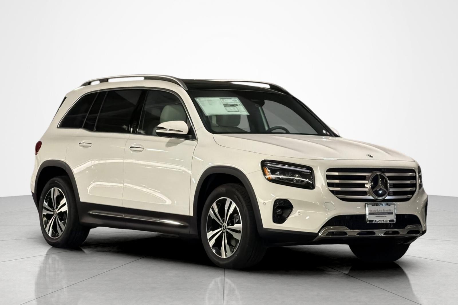 New 2026 Mercedes-Benz GLB 250 image 7