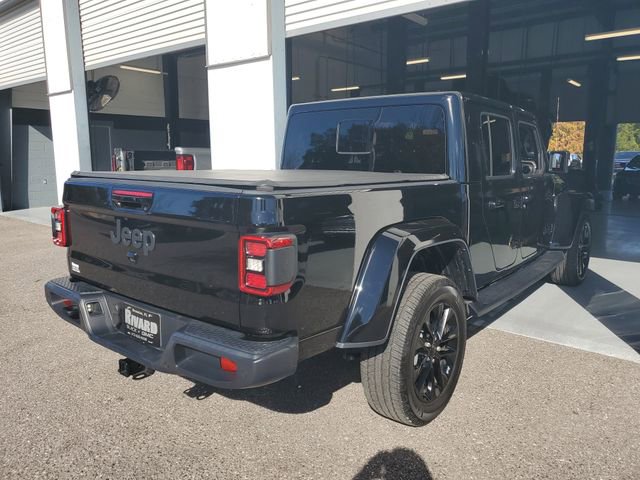 Used 2023 Jeep Gladiator Overland image 4