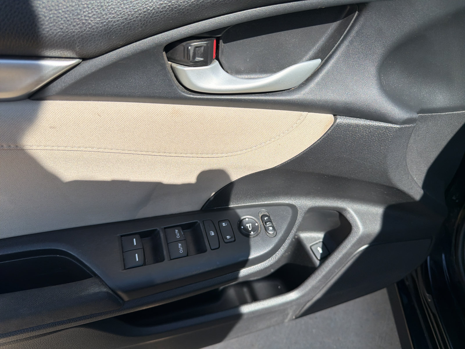 Used 2016 Honda Civic EX image 11
