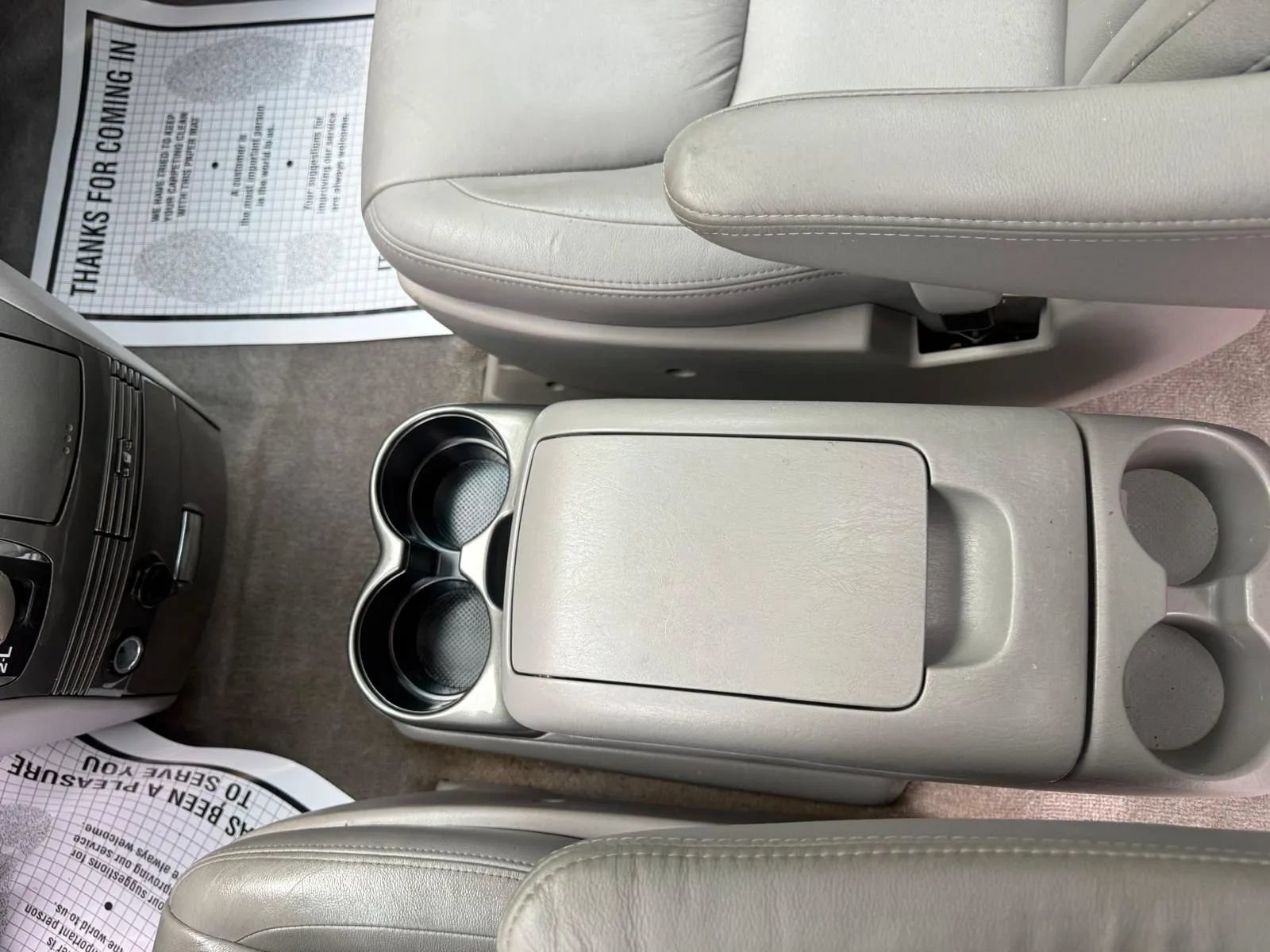 Used 2009 Toyota Sienna XLE FWD image 31