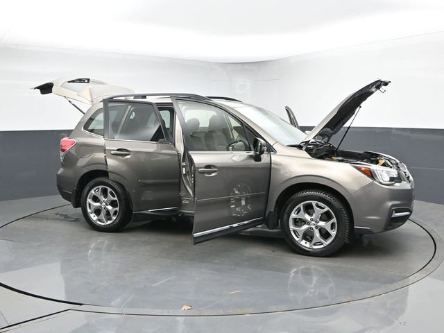 Used 2018 Subaru Forester 2.5i Touring AWD/4WD image 50
