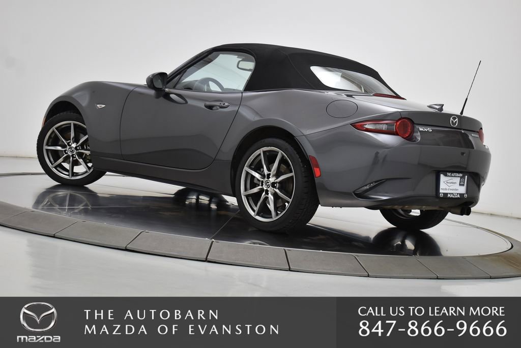 Certified 2022 MAZDA MX-5 Miata Grand Touring RWD image 6