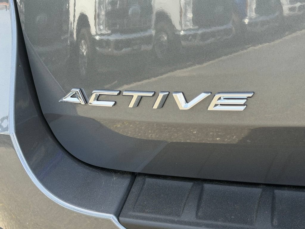 Used 2026 Ford Explorer Active RWD image 15