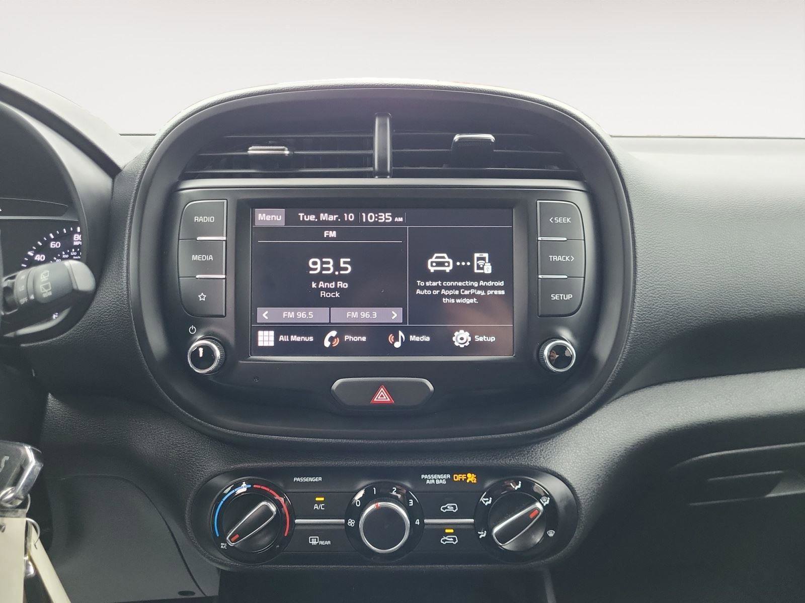 Used 2022 Kia Soul LX w/ Technology Package image 14