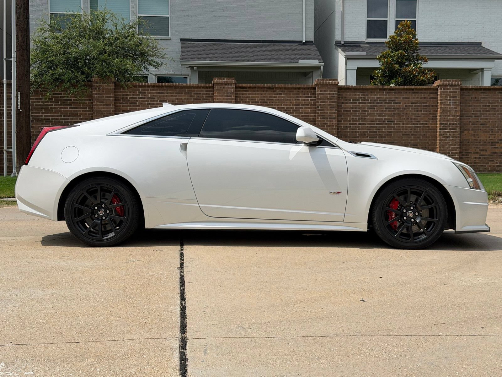 Used 2015 Cadillac CTS V RWD image 12