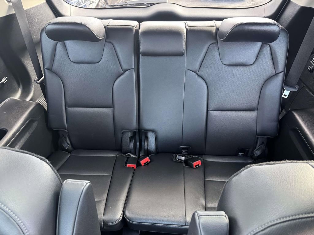 Used 2024 Kia Telluride SX image 12