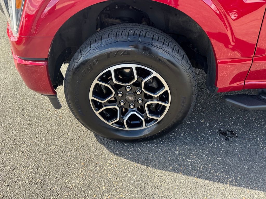 Certified 2022 Ford F150 XLT w/ Equipment Group 302A High image 7