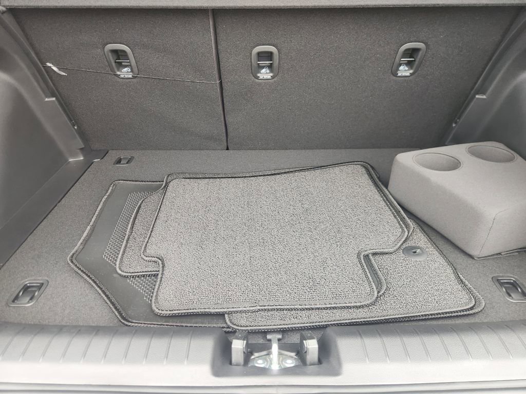 New 2026 Hyundai Venue SE FWD image 22