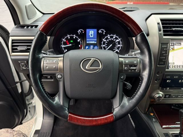 Used 2016 Lexus GX 460 Luxury image 11