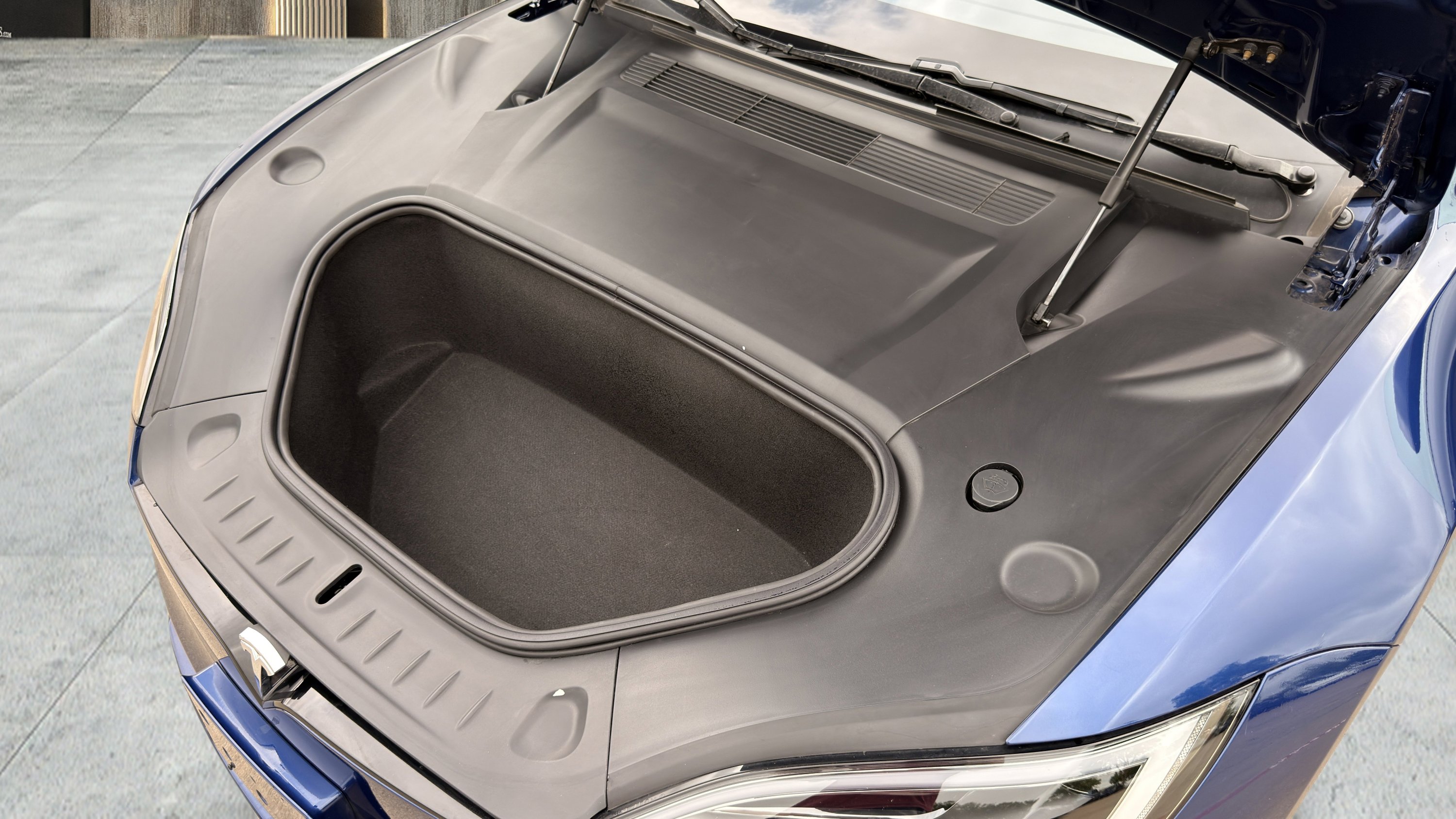 Used 2025 Tesla Model S image 15