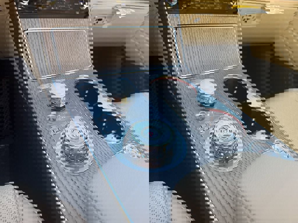 New 2026 Genesis GV80 2.5T Advanced image 21