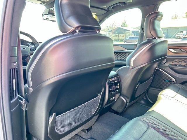 Used 2023 Jeep Grand Cherokee Summit w/ Adv Protech Group IV image 25