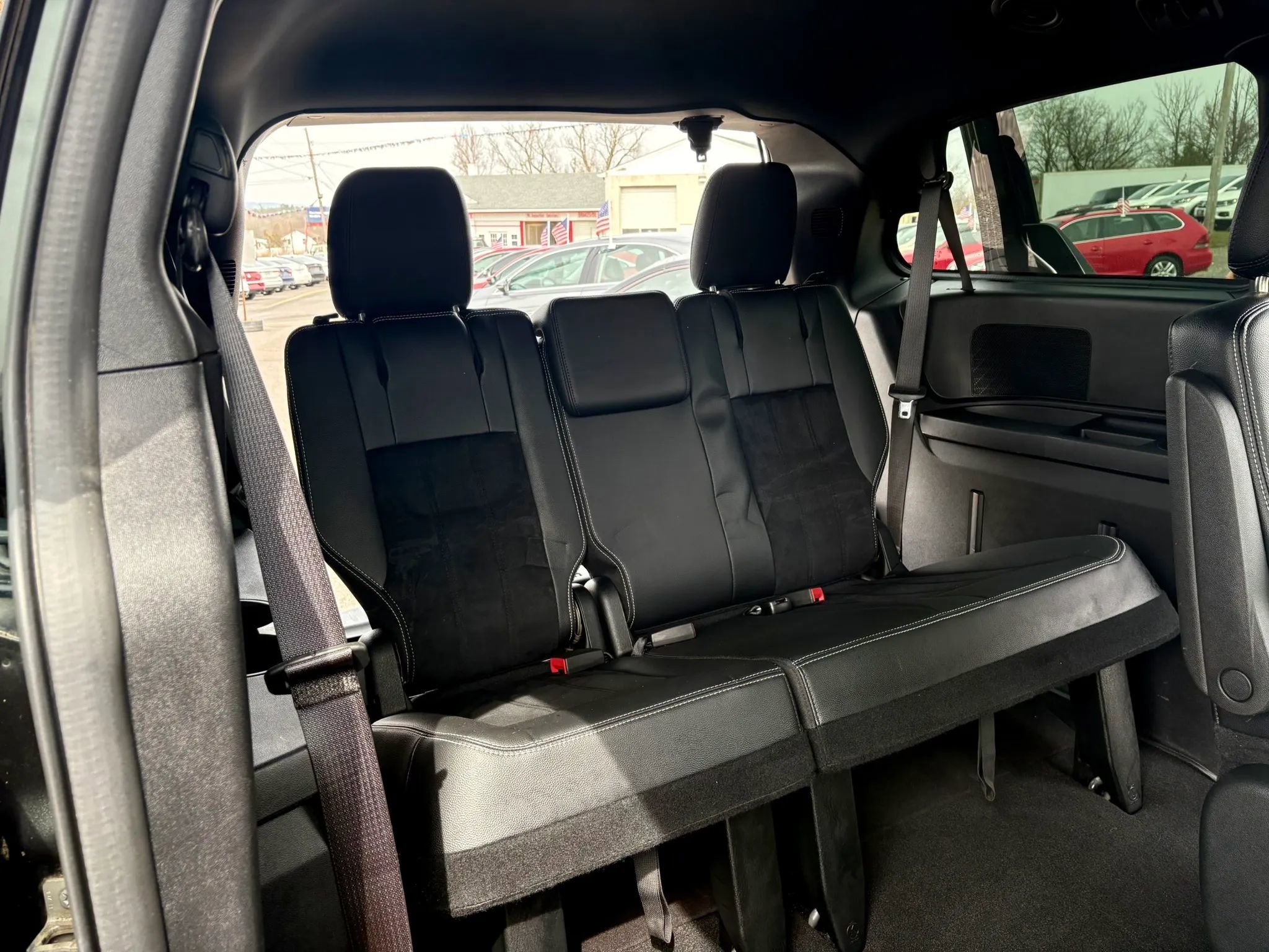 Used 2018 Dodge Grand Caravan SXT w/ Blacktop Package FWD image 27