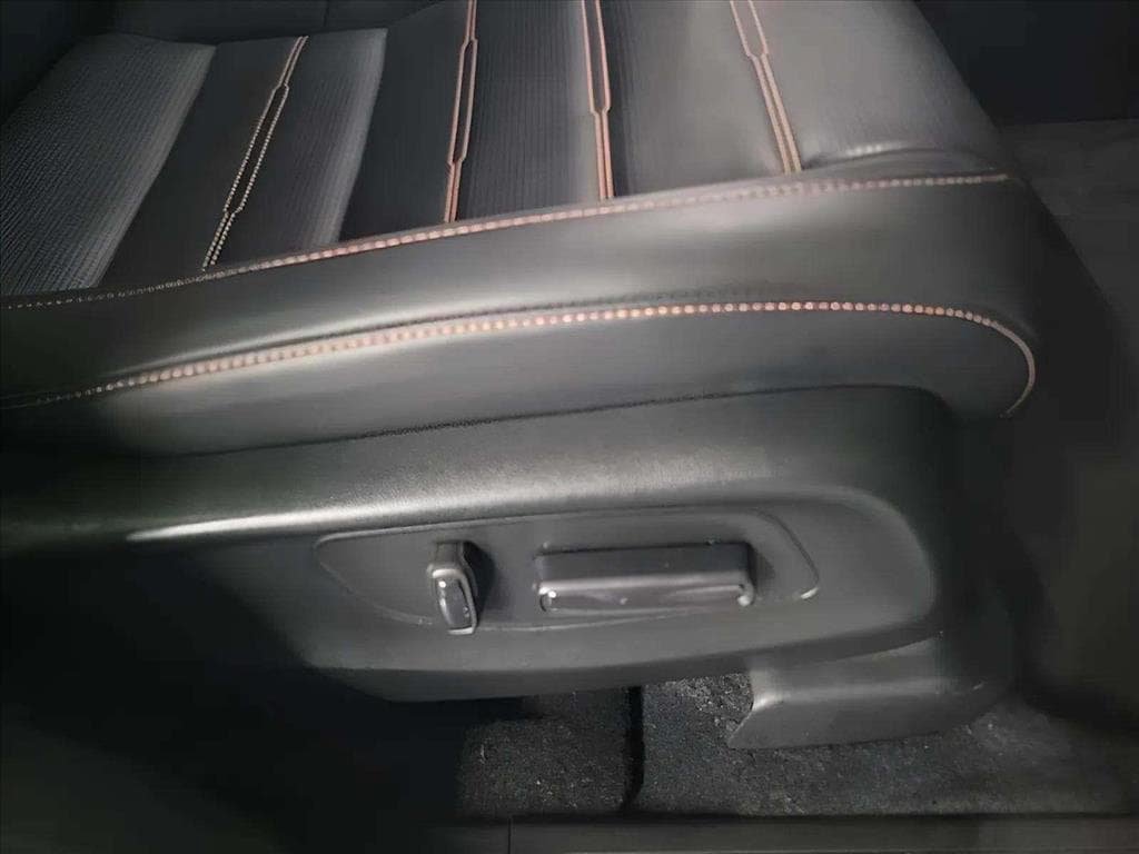 Used 2024 Honda CR-V Sport Touring image 30
