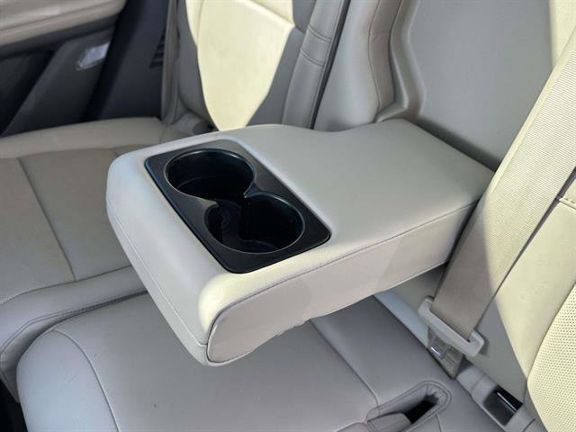 Used 2022 Lincoln Corsair AWD w/ Premium Package image 11