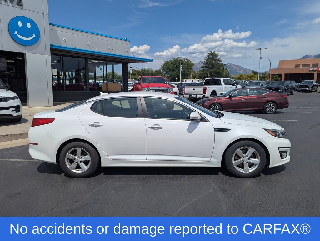 Used 2015 Kia Optima LX FWD image 2