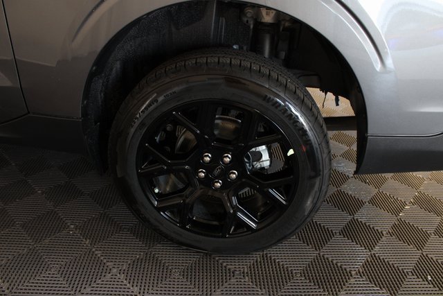 New 2025 Ford Maverick Lariat w/ Black Appearance Package image 22