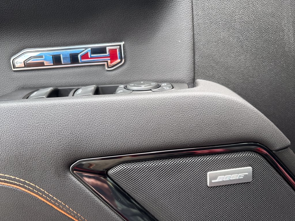Certified 2022 GMC Sierra 1500 AT4 w/ AT4 Premium Package AWD/4WD image 15