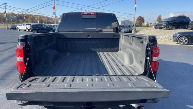 Used 2016 GMC Sierra 2500 Denali w/ Driver Alert Package image 5