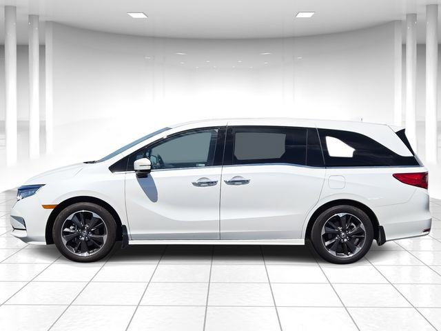 Used 2024 Honda Odyssey Elite image 2