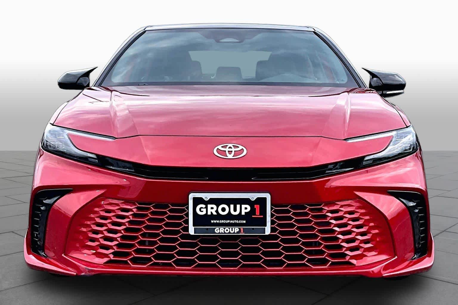 Used 2026 Toyota Camry XSE FWD image 4