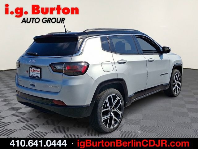 New 2025 Jeep Compass Limited w/ Elite Group image 4