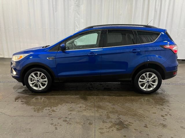 Used 2017 Ford Escape SE w/ Equipment Group 201A image 7