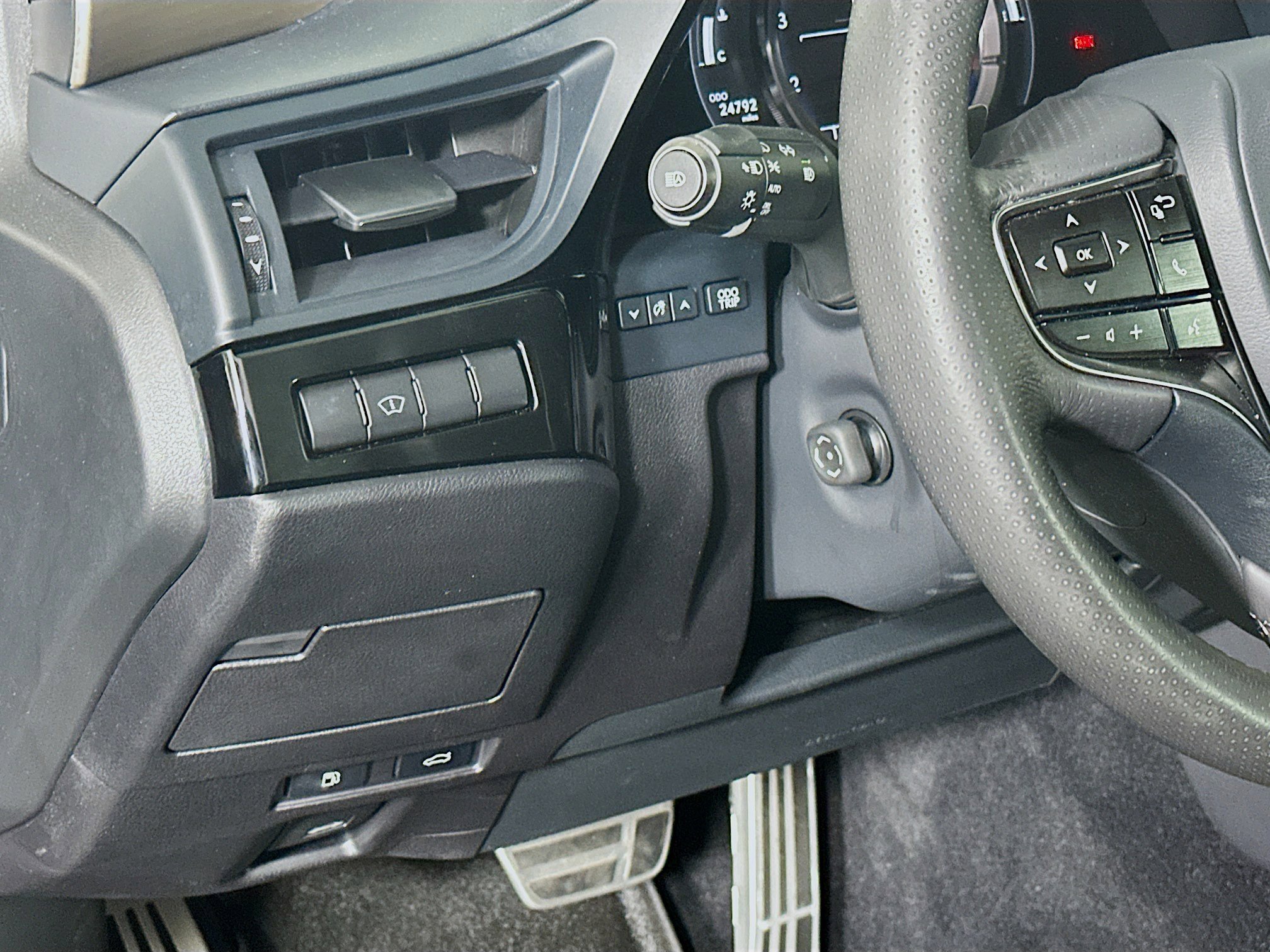 Used 2022 Lexus ES 350 F Sport image 17