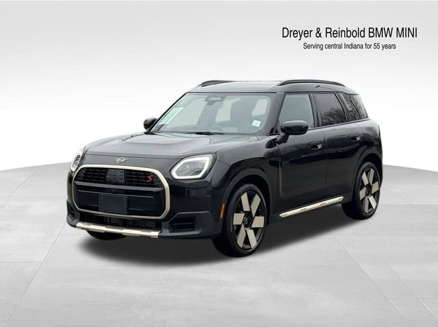 Used 2025 MINI Cooper Countryman S w/ Comfort Package Max image 9