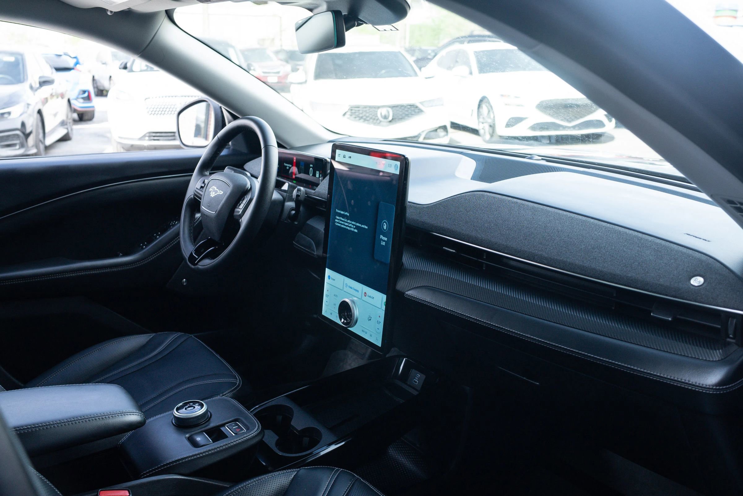 Used 2022 Ford Mustang Mach-E Premium image 22