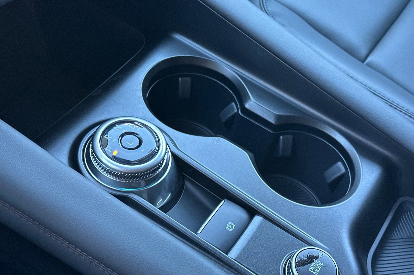 New 2026 Ford Explorer Active w/ Active Comfort Package image 20