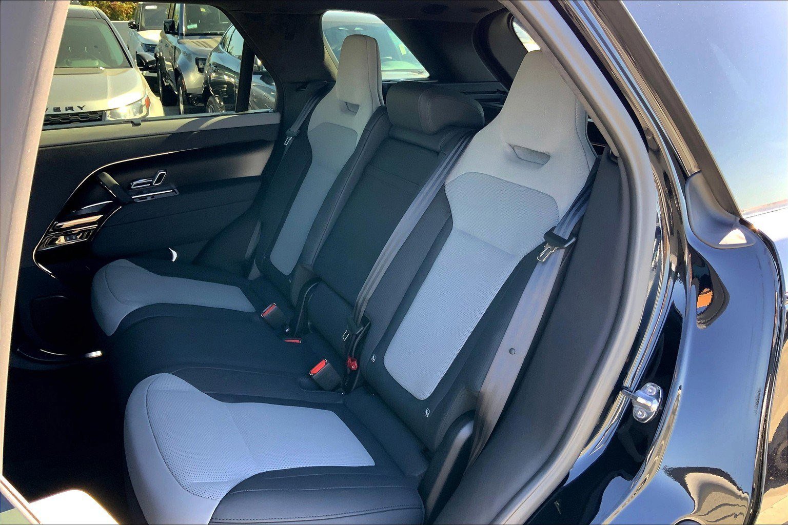 New 2025 Land Rover Range Rover Sport SV Edition Two image 15