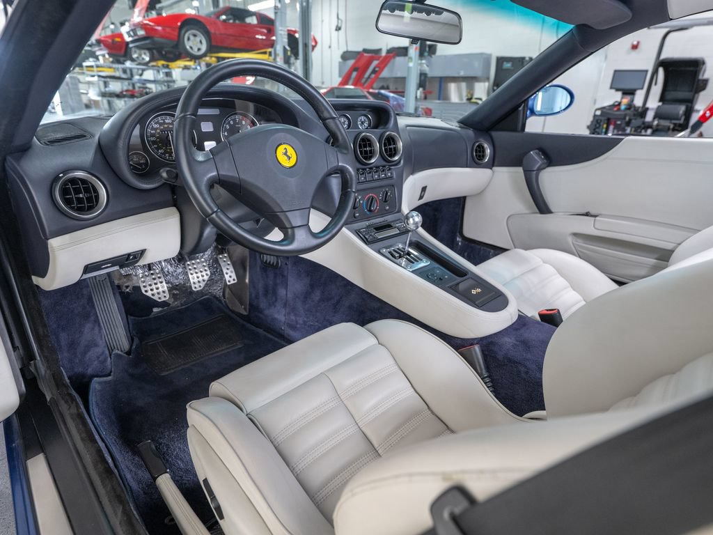 Used 1999 Ferrari 550 Maranello Coupe RWD image 20