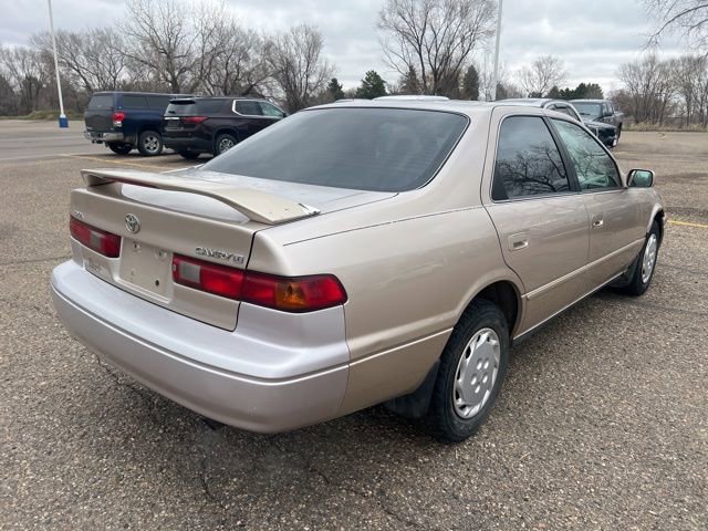 Used 1998 Toyota Camry LE FWD image 8