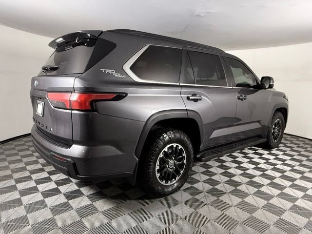 Used 2024 Toyota Sequoia SR5 w/ SR5 Premium Package AWD/4WD image 7