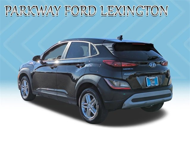 Used 2022 Hyundai Kona SE image 7