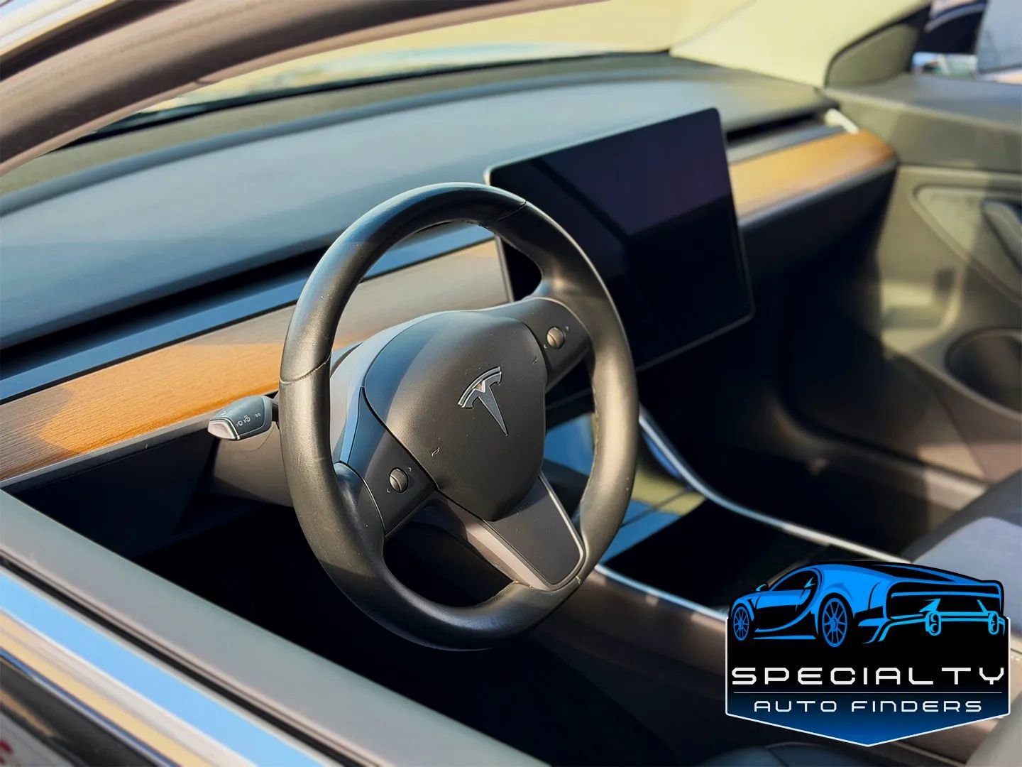 Used 2019 Tesla Model 3 Standard Range Plus image 7