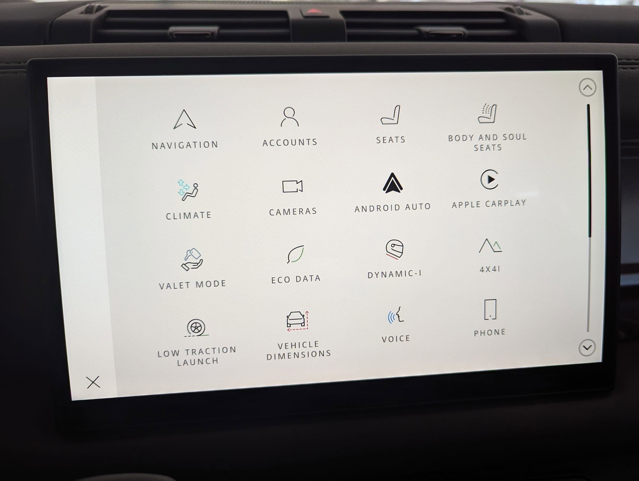 Certified 2025 Land Rover Defender 110 image 35