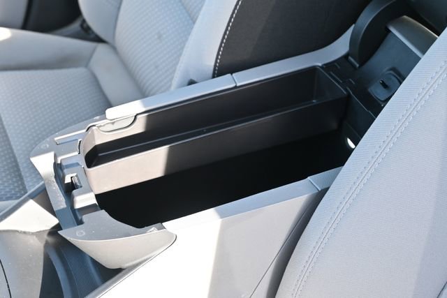 Used 2023 GMC Terrain SLE w/ Driver Convenience Package image 25