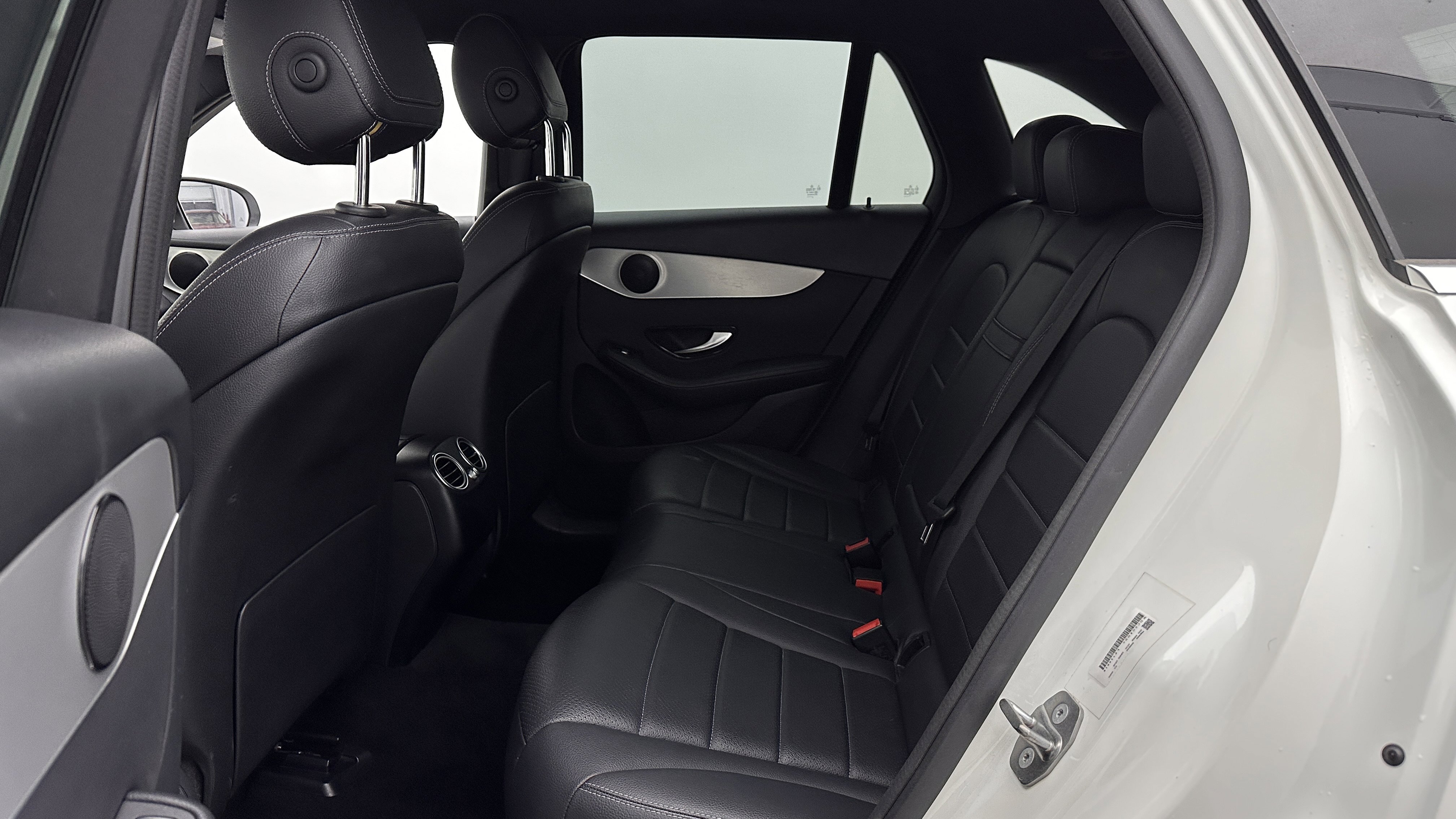 Used 2020 Mercedes-Benz GLC 300 image 22