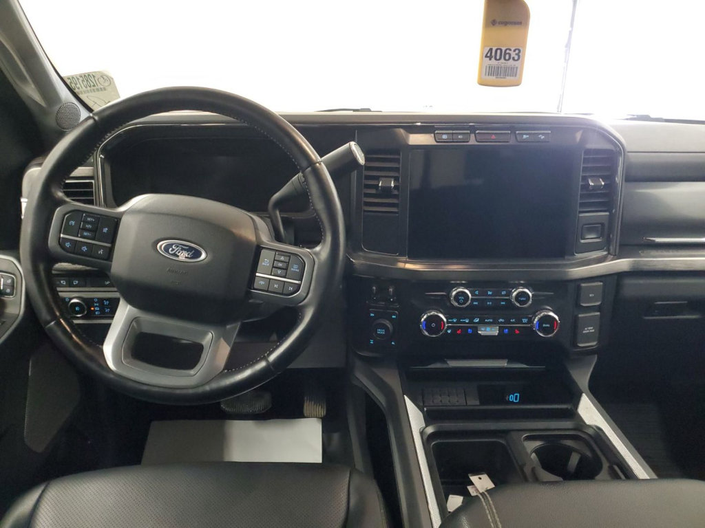 Used 2024 Ford F350 Lariat AWD/4WD image 7