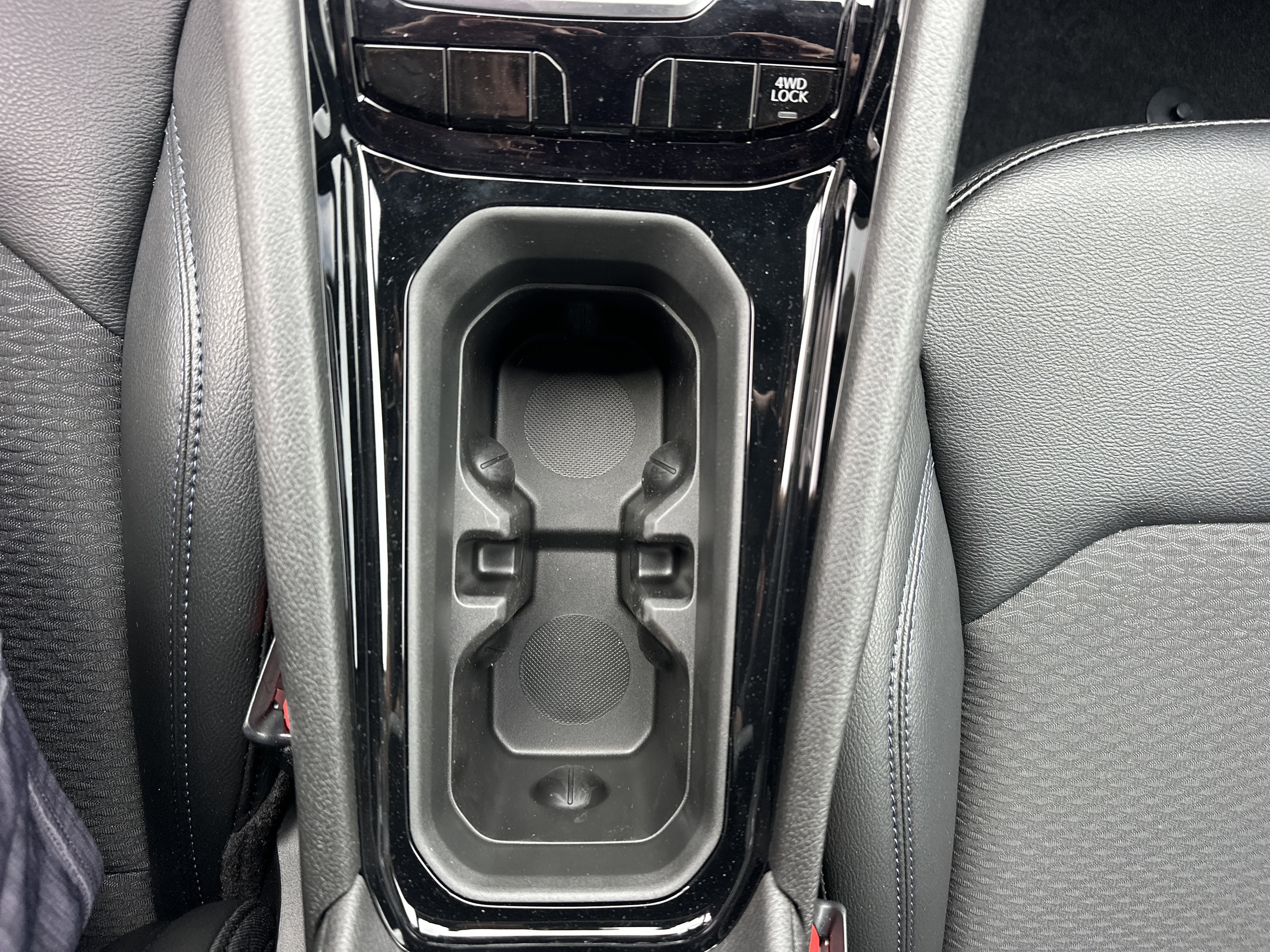 New 2026 Jeep Compass Latitude image 23