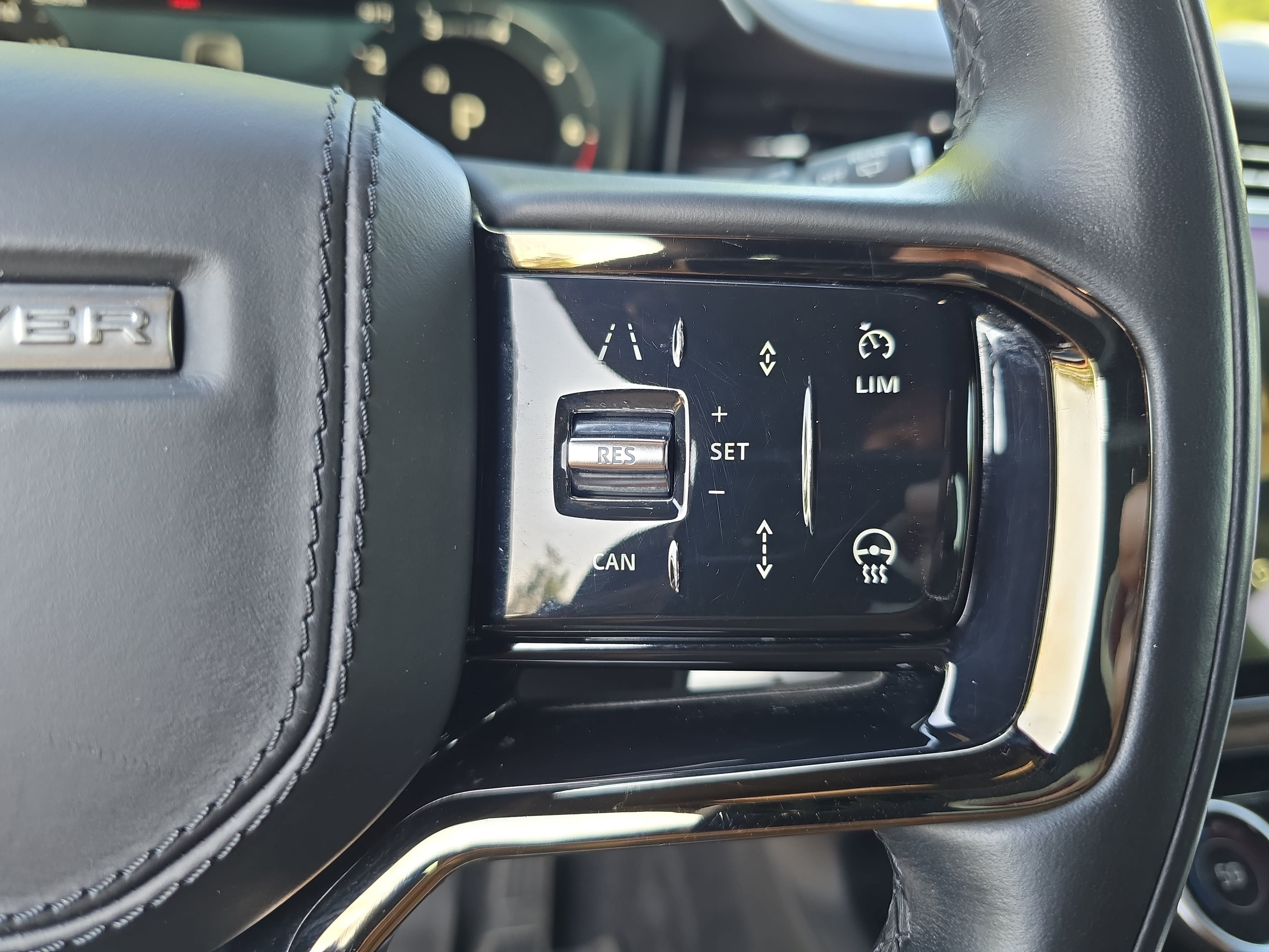 Certified 2023 Land Rover Range Rover Sport First Edition AWD/4WD image 19